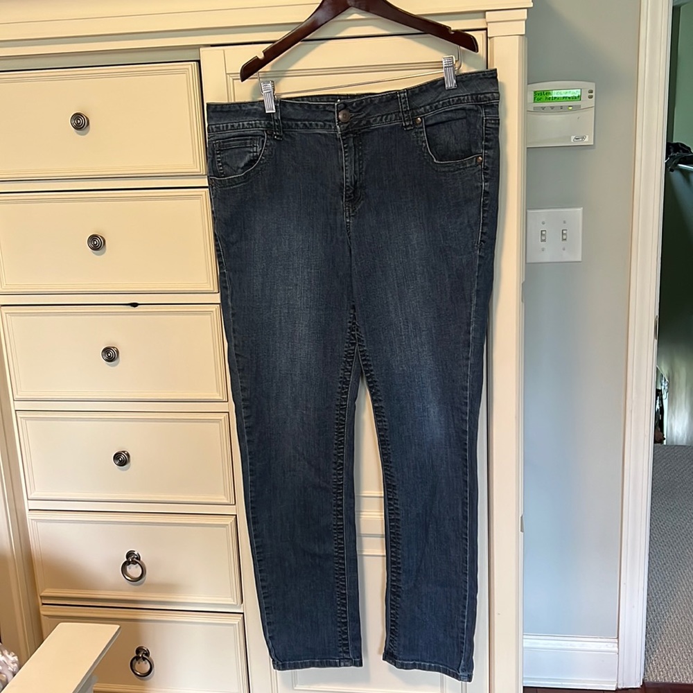 Lane Bryant straight leg size 18 jeans Good used condition